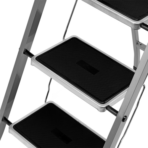 стремянка сибртех 4 ступени с полимерными ковриками 97869 фото 5