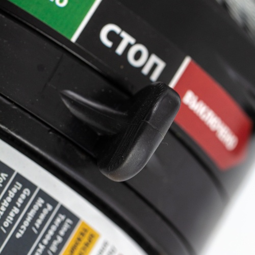 лебедка автомобильная электрическая denzel lb-4000 3700 вт фото 3