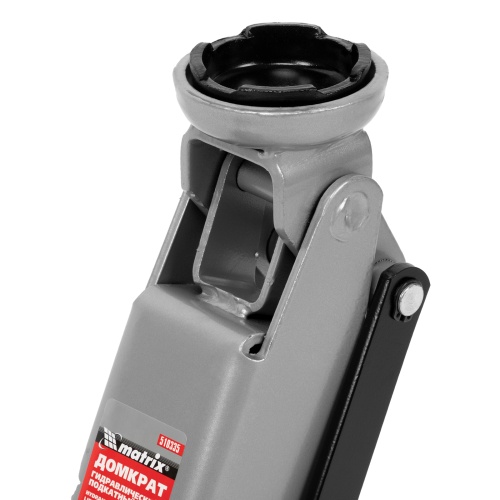 домкрат гидравлический подкатный matrix 3 т 130-410 мм фото 2