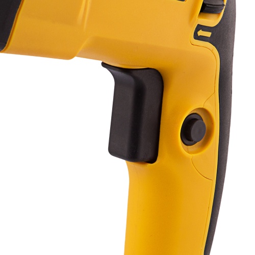 перфоратор электрический denzel rhh-800-26 800 вт 26607 фото 5