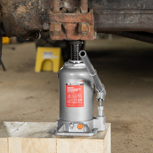 домкрат гидравлический бутылочный matrix 20 т 244-449 фото 5