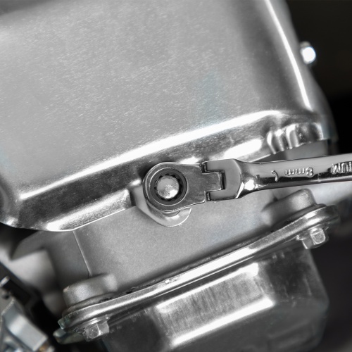 набор ключей комбинированных трещоточных шарнирных matrix 14796 11 шт фото 4