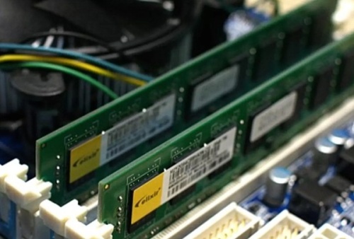 Замена модуля памяти